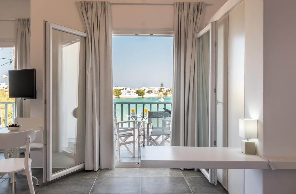 Pollonia Sea View Apartments Ruang foto